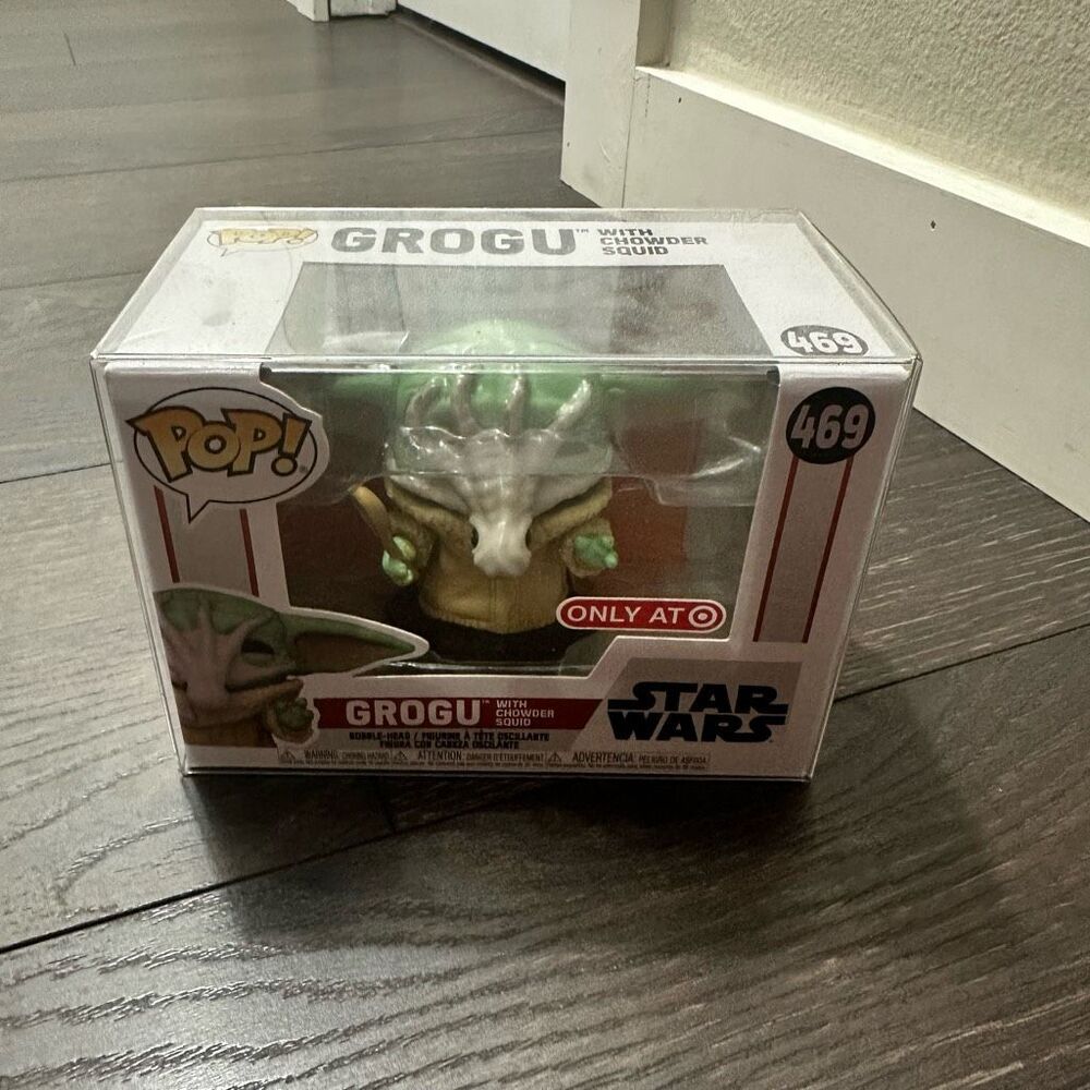 Funko Pop 469 The Mandalorian Grogu with Chowder Squid New